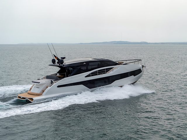 Yacht
