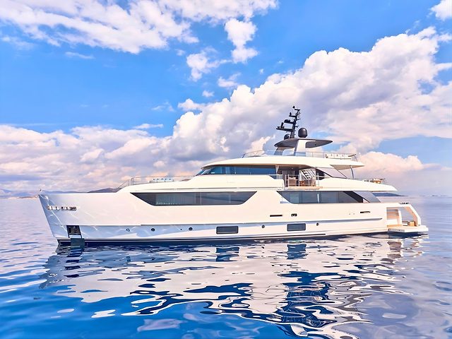 M/Y K2