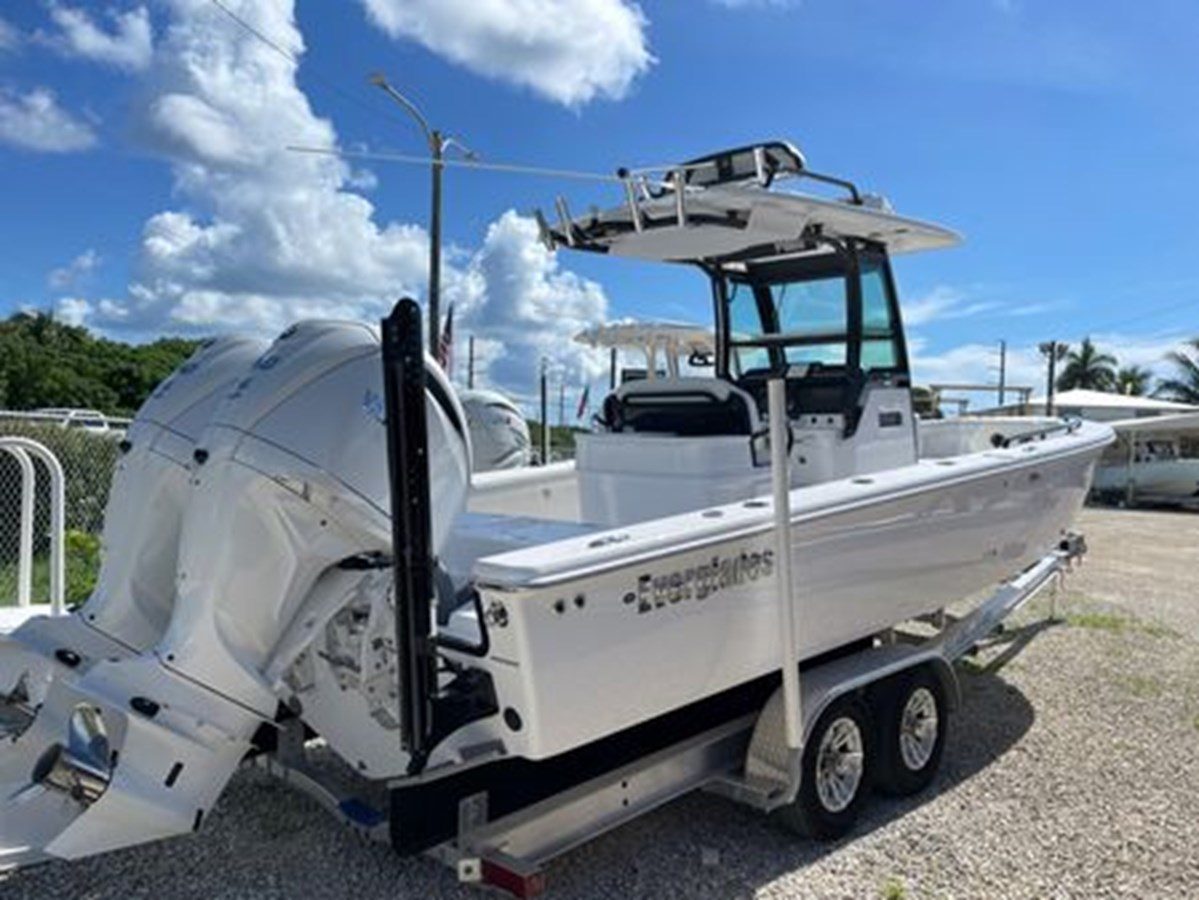 2023 EVERGLADES 273CC