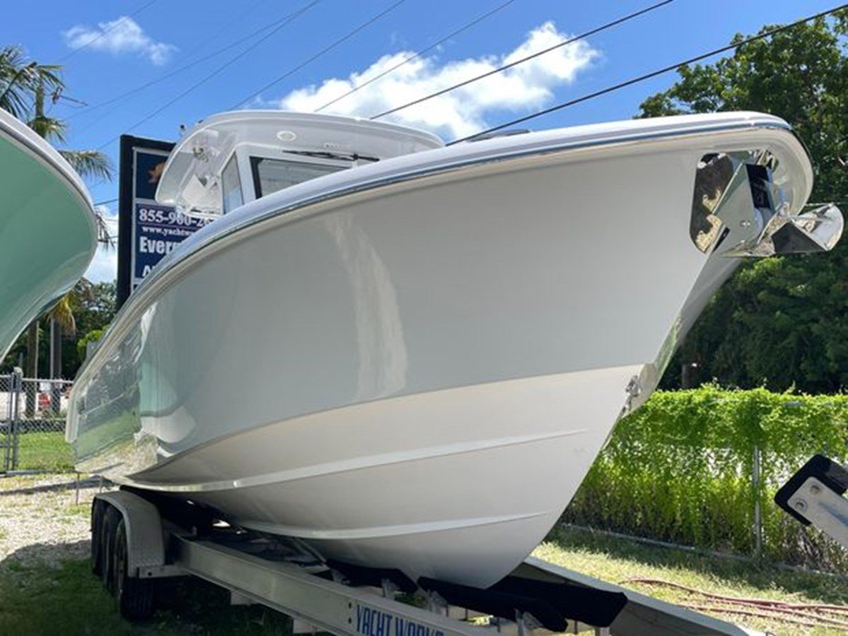 2025 EVERGLADES 315CC