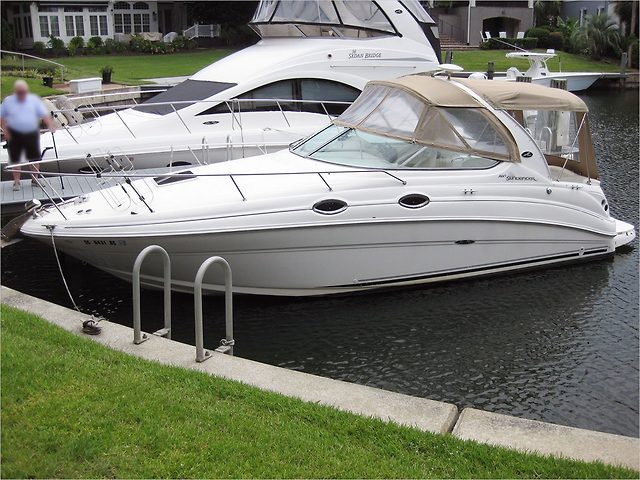 28' SEA RAY 2004 280 SUNDANCER