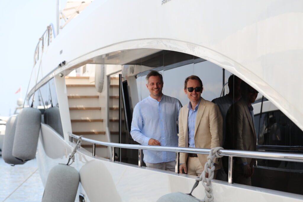 Price Evaluation – How Brokers Determine the Market Value of Your Yacht