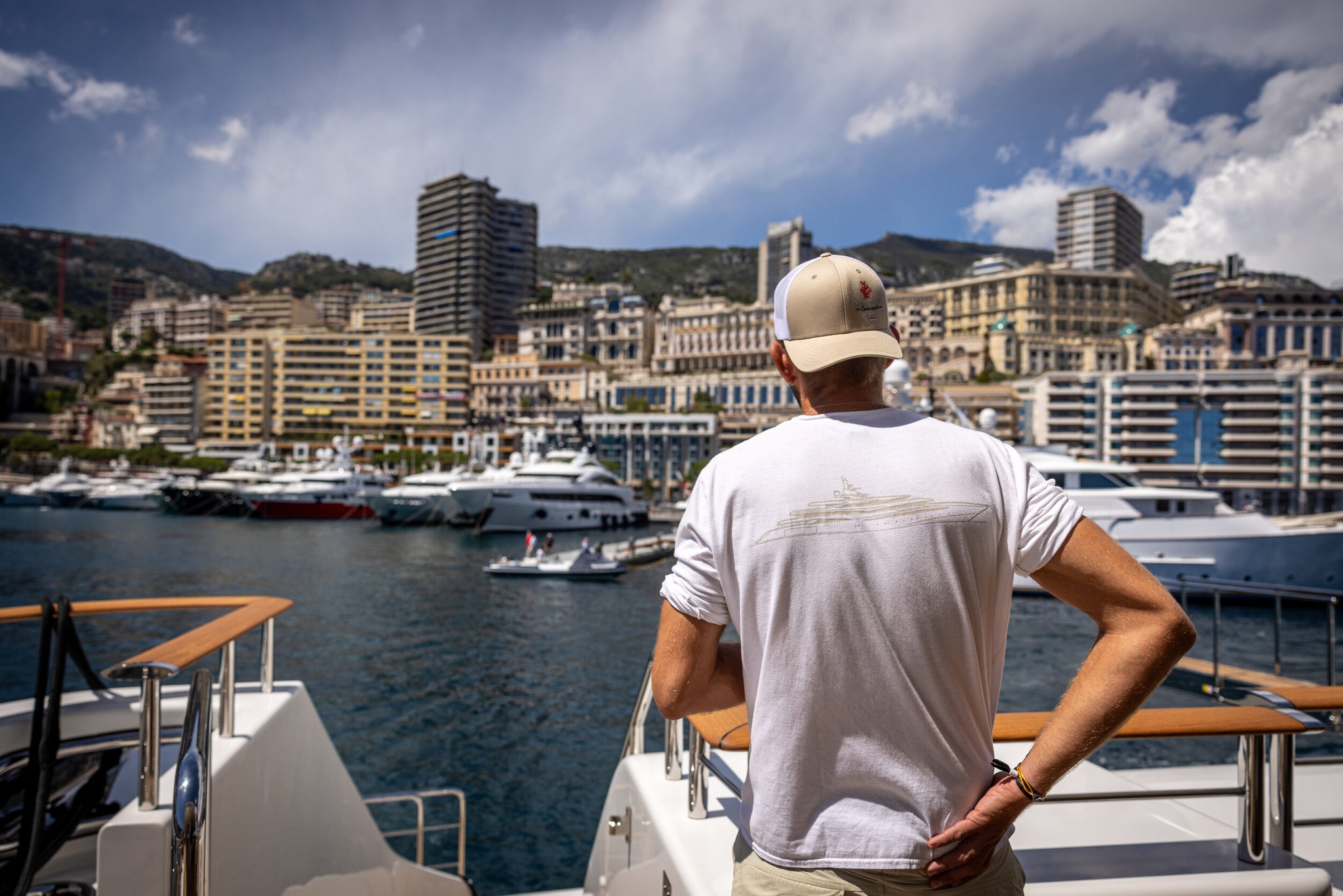 How to Find the Right Yacht Crew – and What to Pay Them