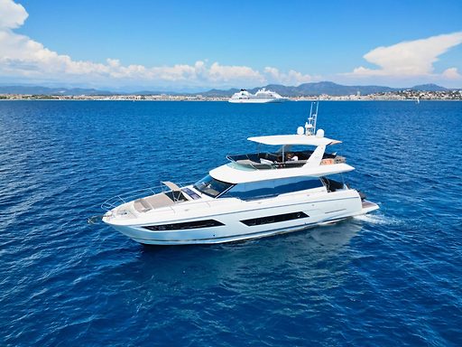 2018 Prestige 680 ' ENDLESS SUMMER II' venduto da bY.s