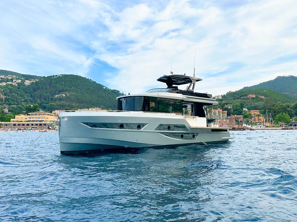 Okean 50 for Sale