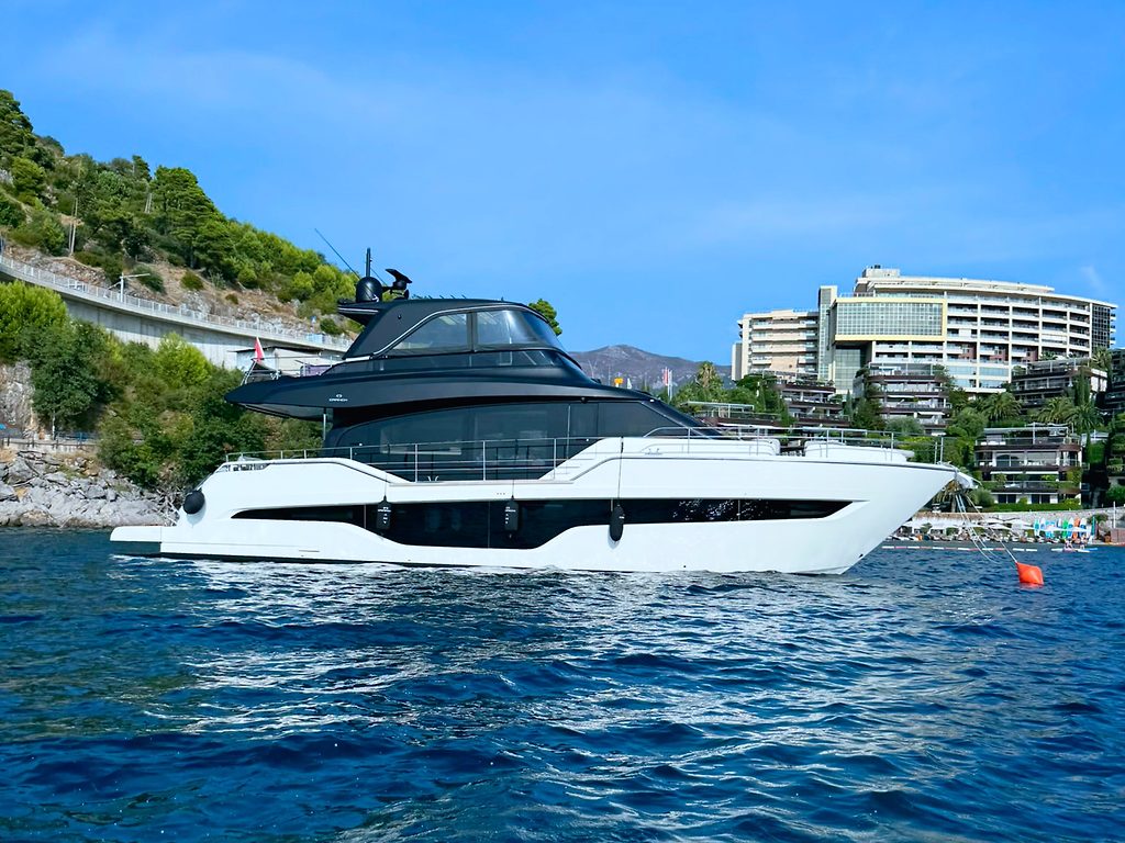 season ready yacht for sale