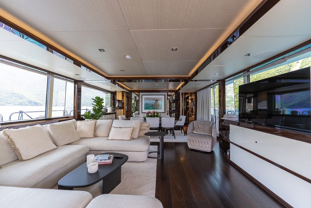 Sunseeker 95 yacht for sale