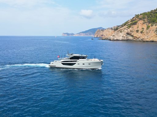 VENDUTO: Bluegame BGX60 "REVOLUTION" Consegnato da breezeYachting.swiss
