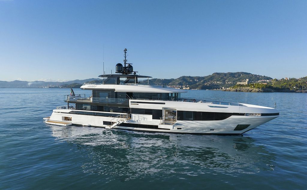 Mangusta launched the sixth hull of its successful Oceano 44 line
