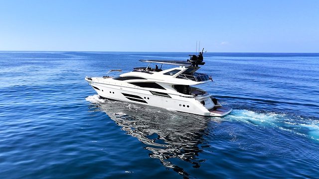 Dominator 800
