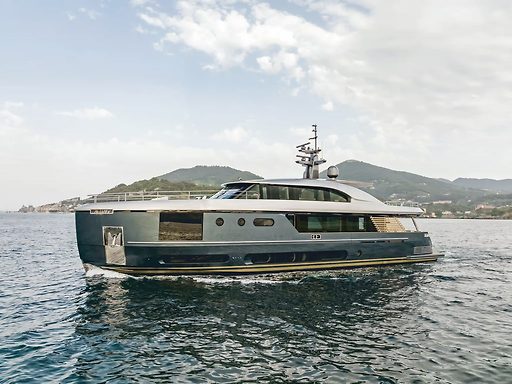 Azimut Magellano 30M