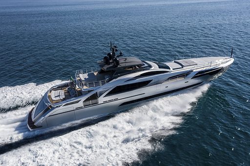 Суперяхта Pershing 140