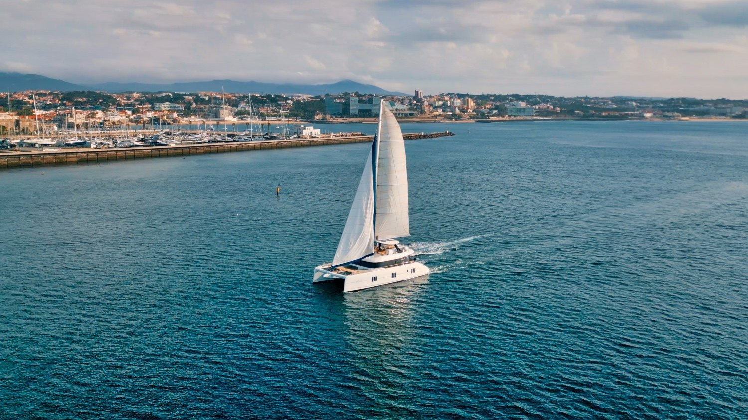 Sunreef Sailing