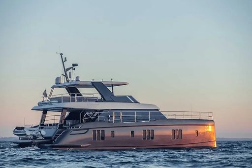 60 Sunreef Power