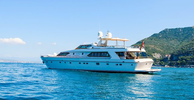 Admiral 36m