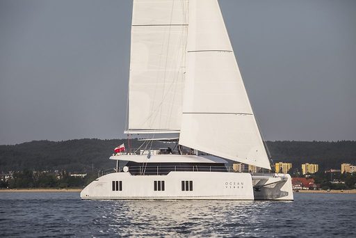Sunreef 70 Voile
