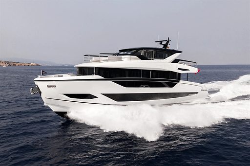 Sunseeker 82 Ocean à cabine fermée