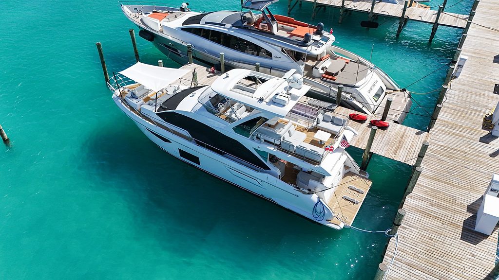 Azimut AZ60 Fly
