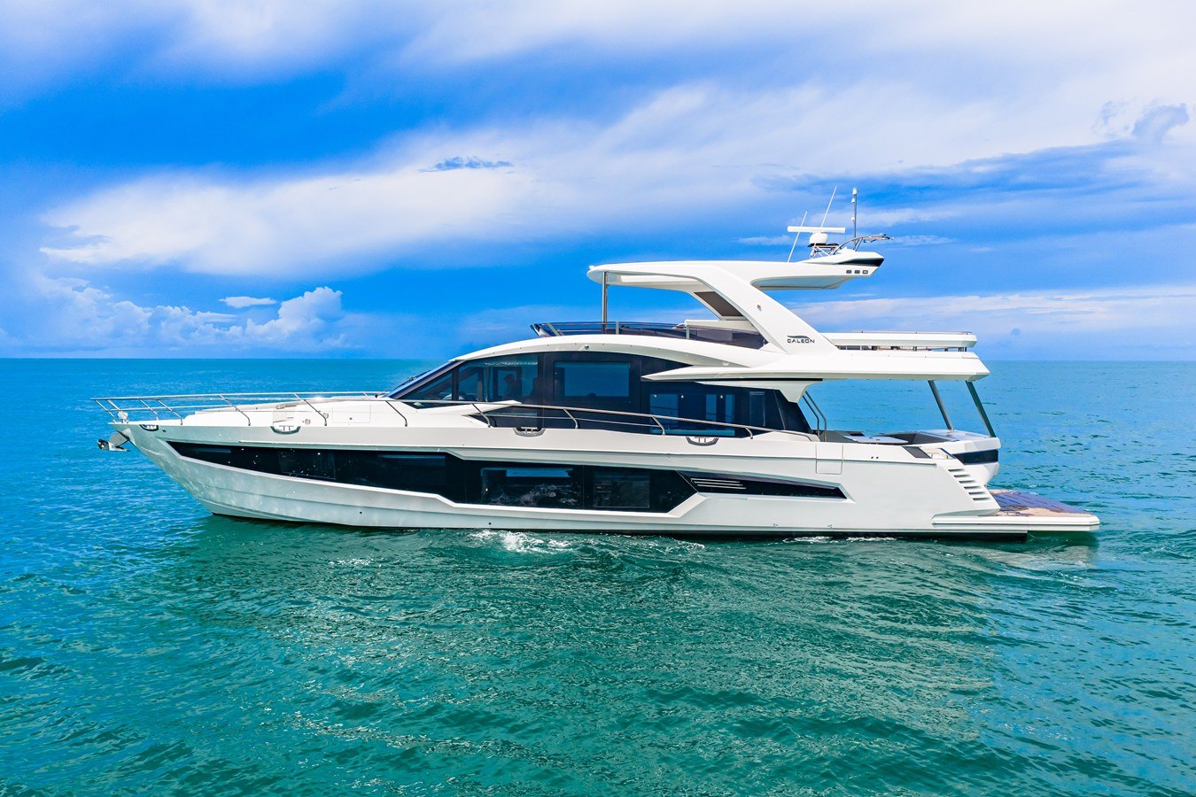 GALEON 680 FLY
