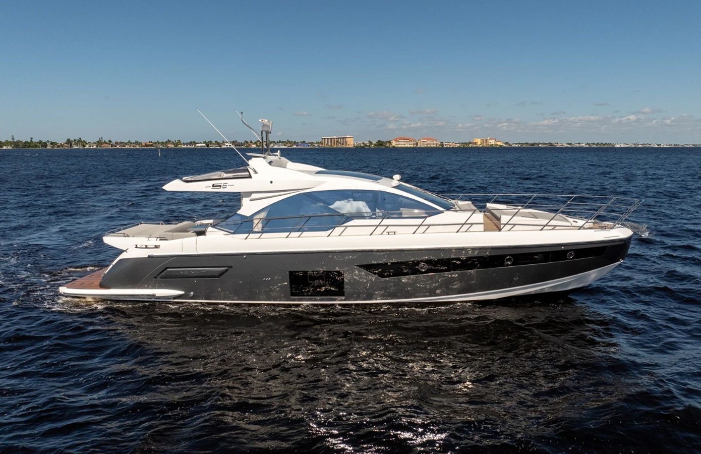 AZIMUT S6